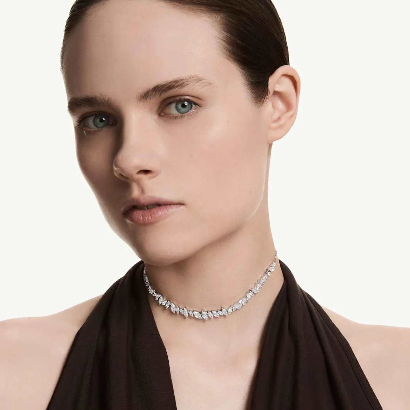 Mesmera Halsband